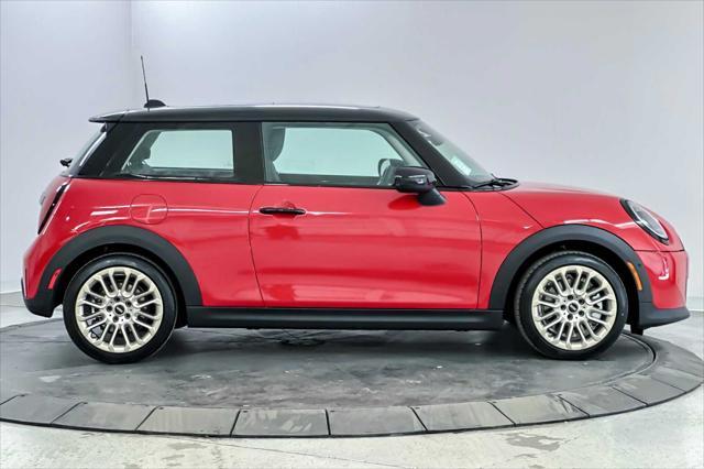 new 2025 MINI Hardtop car, priced at $32,860