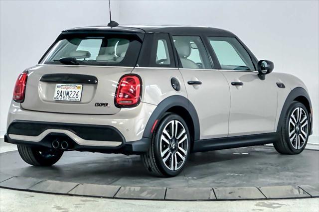 used 2022 MINI Hardtop car, priced at $29,000
