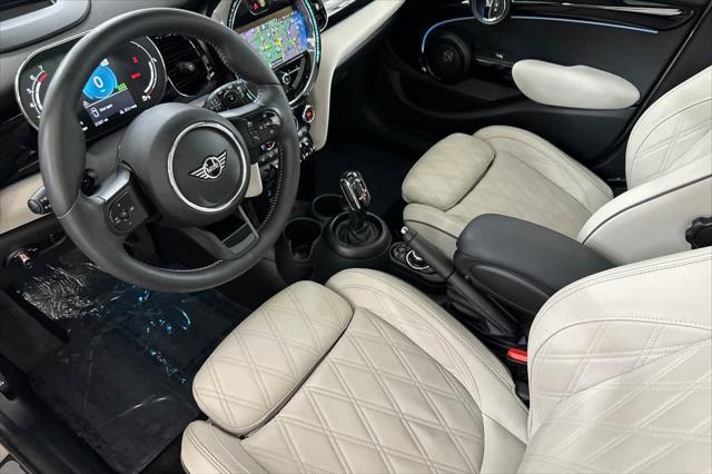 used 2022 MINI Hardtop car, priced at $29,000