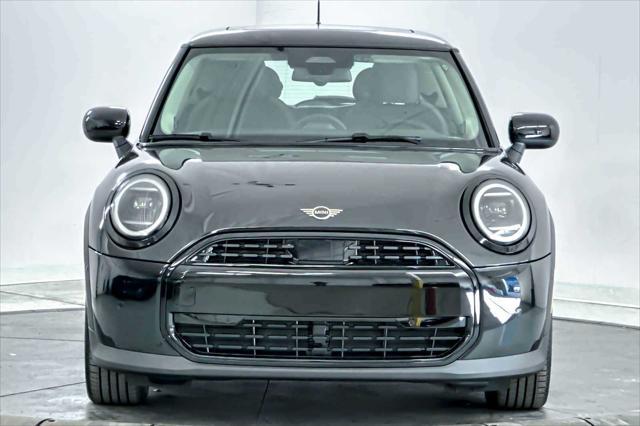 new 2025 MINI Hardtop car, priced at $33,280