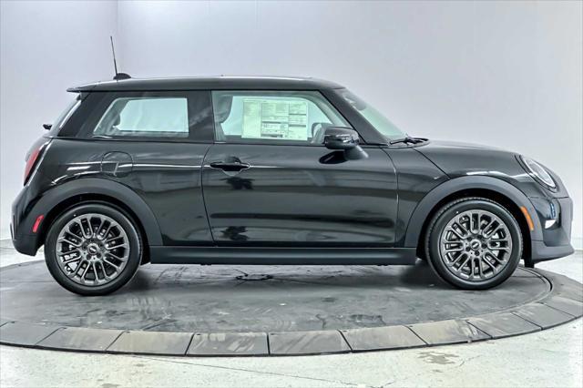 new 2025 MINI Hardtop car, priced at $33,280