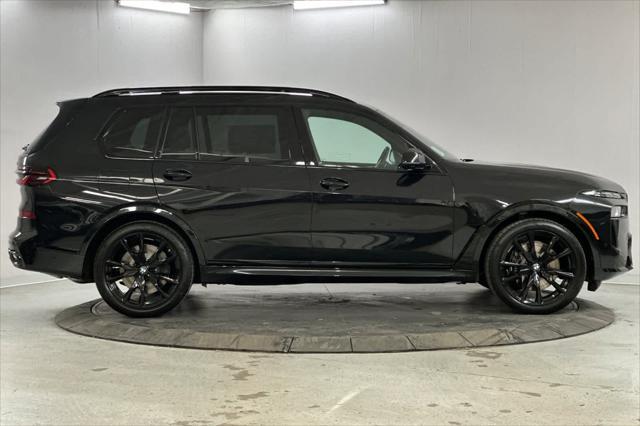 new 2026 BMW X7 car, priced at $125,240