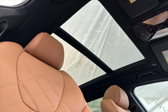 new 2025 BMW X5 PHEV car, priced at $83,090