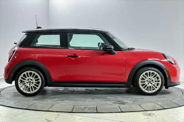 new 2025 MINI Hardtop car, priced at $32,430