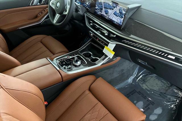 new 2025 BMW X7 car, priced at $131,505