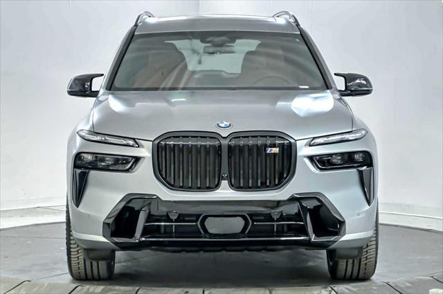 new 2025 BMW X7 car, priced at $131,505