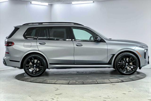 new 2025 BMW X7 car, priced at $131,505