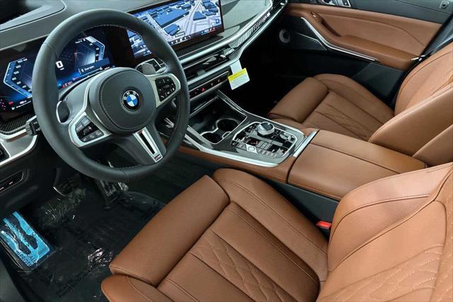 new 2025 BMW X7 car, priced at $131,505