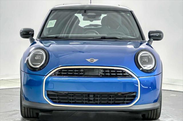 new 2025 MINI Hardtop car, priced at $33,580