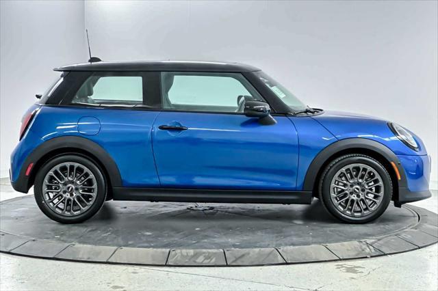 new 2025 MINI Hardtop car, priced at $33,580