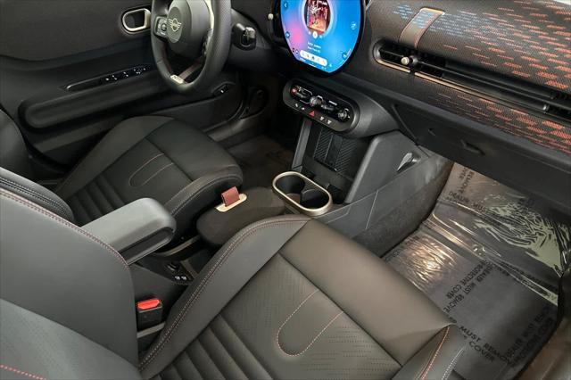 used 2025 MINI Hardtop car, priced at $35,000