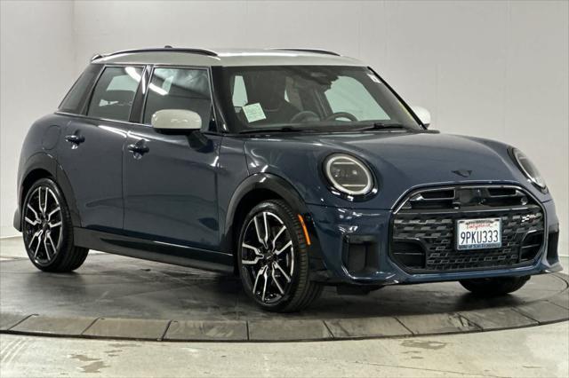 used 2025 MINI Hardtop car, priced at $35,000