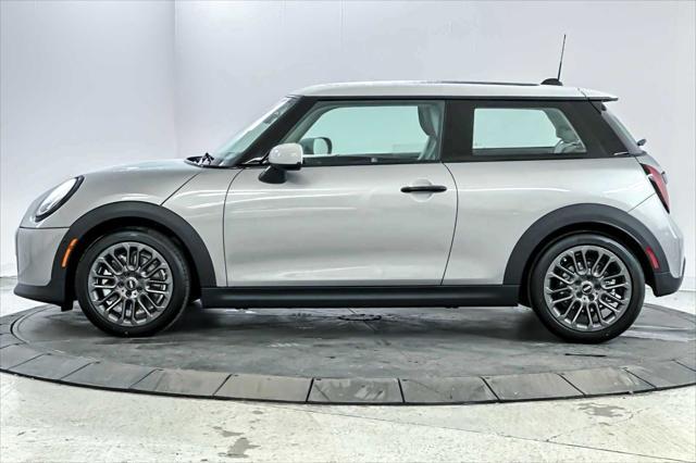 new 2025 MINI Hardtop car, priced at $32,430