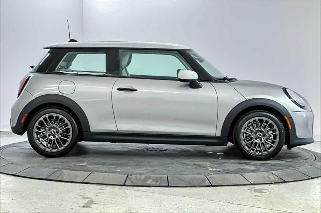 new 2025 MINI Hardtop car, priced at $32,430