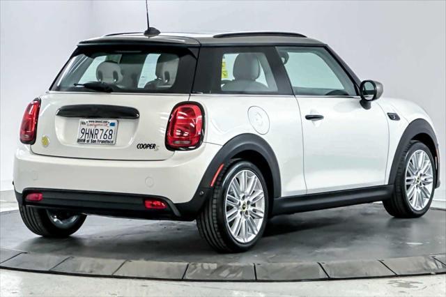 used 2024 MINI Hardtop car, priced at $37,998