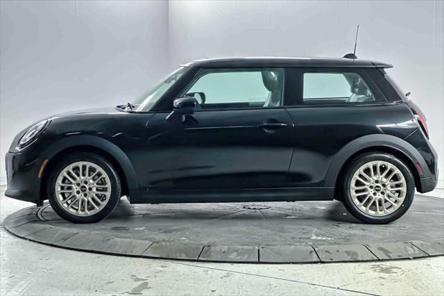 new 2025 MINI Hardtop car, priced at $34,130