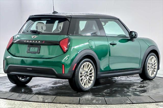 new 2025 MINI Hardtop car, priced at $37,580