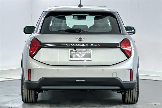 new 2025 MINI Hardtop car, priced at $37,110