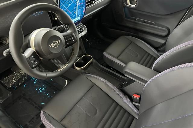new 2025 MINI Hardtop car, priced at $37,110