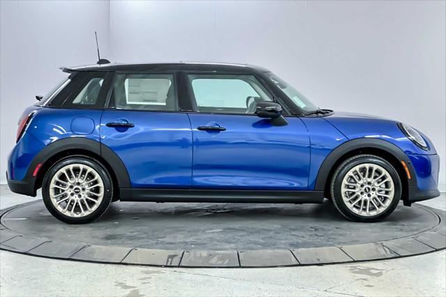 new 2025 MINI Hardtop car, priced at $37,410