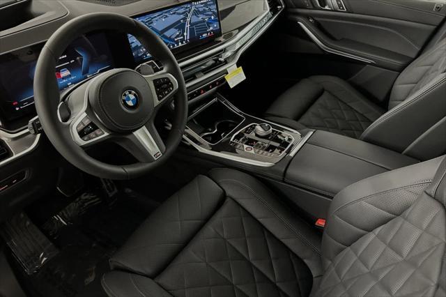 new 2025 BMW X7 car, priced at $96,435