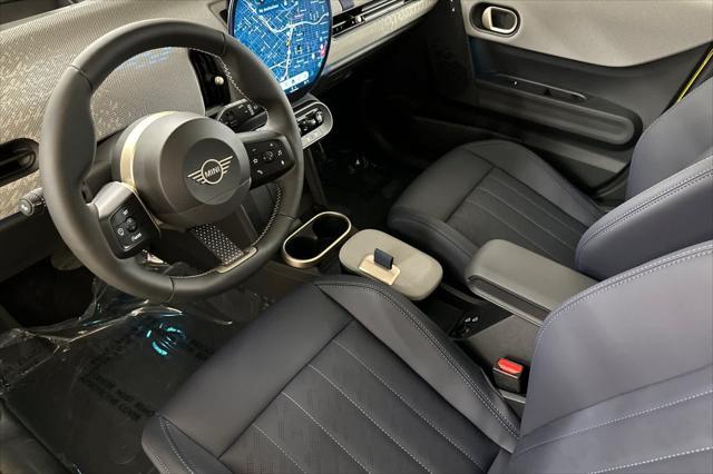 new 2025 MINI Hardtop car, priced at $37,410