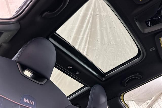 new 2025 MINI Hardtop car, priced at $37,410