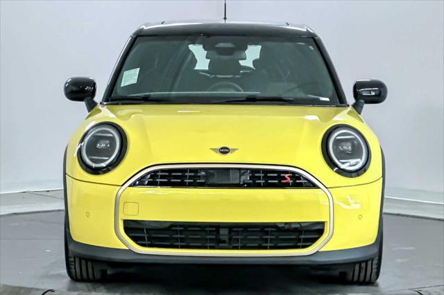 new 2025 MINI Hardtop car, priced at $37,410