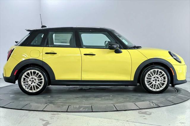 new 2025 MINI Hardtop car, priced at $37,410