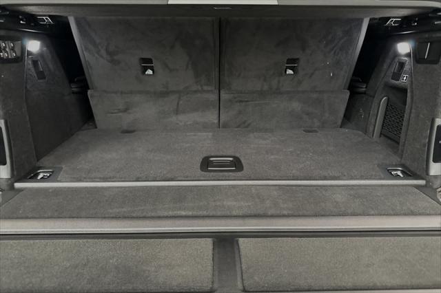 used 2024 BMW X7 car