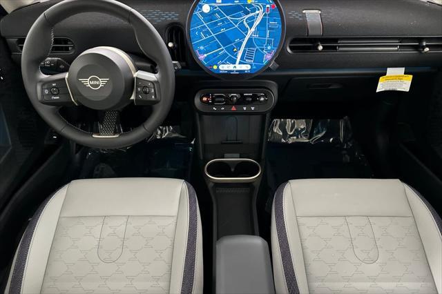 new 2025 MINI Hardtop car, priced at $32,430