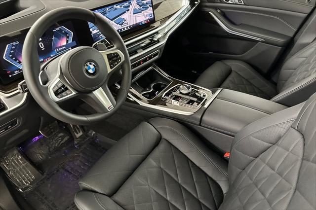 new 2025 BMW X7 car, priced at $91,825