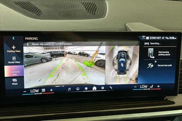 new 2025 BMW X7 car, priced at $91,825
