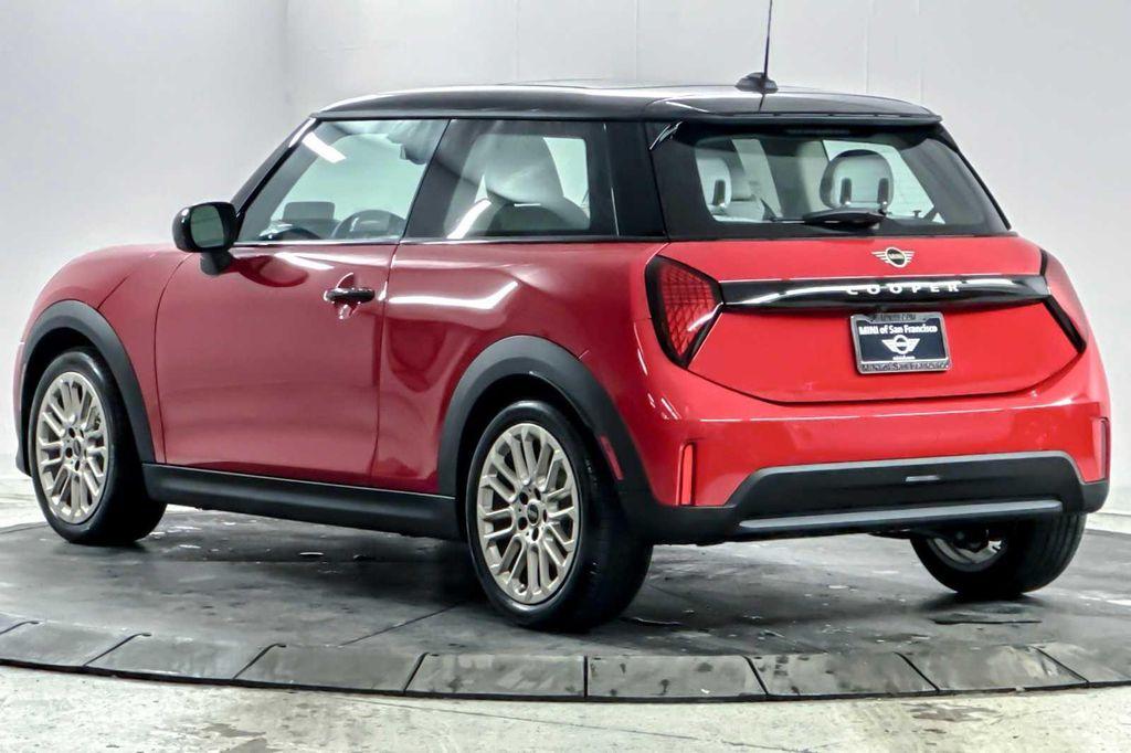 new 2025 MINI Hardtop car, priced at $34,130