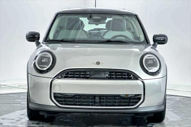 new 2025 MINI Hardtop car, priced at $33,880