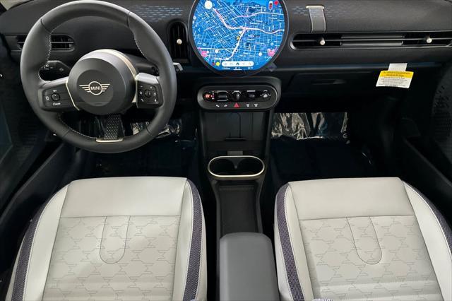 new 2025 MINI Hardtop car, priced at $32,430