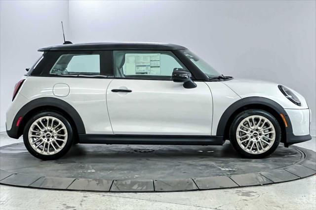 new 2025 MINI Hardtop car, priced at $32,430