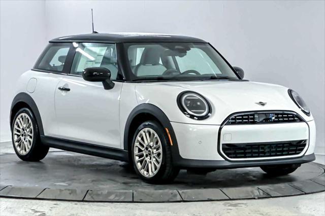 new 2025 MINI Hardtop car, priced at $32,430