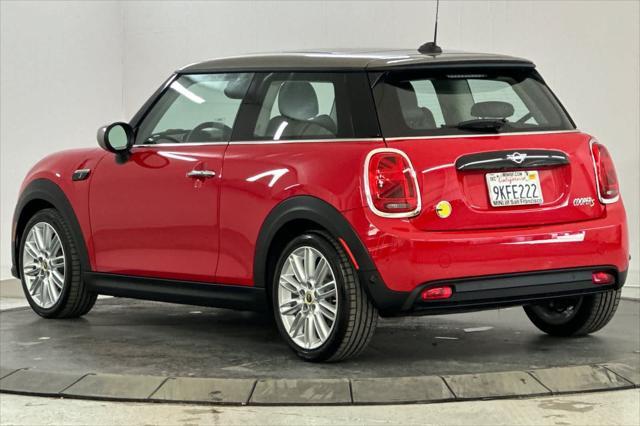 used 2024 MINI Hardtop car, priced at $29,000