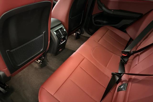 new 2025 BMW X4 car, priced at $65,160