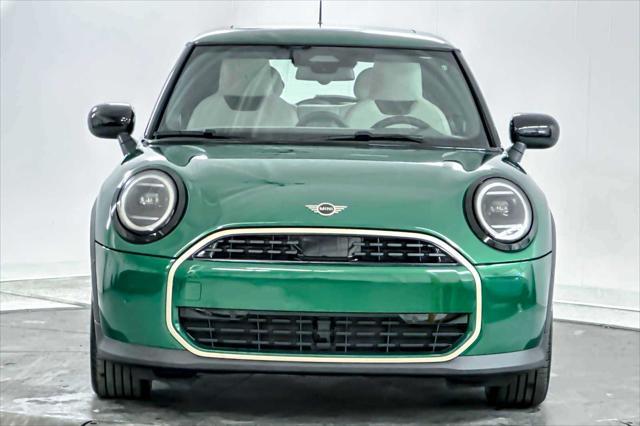 new 2025 MINI Hardtop car, priced at $34,180