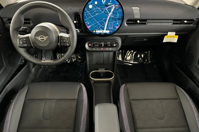 new 2025 MINI Hardtop car, priced at $32,430