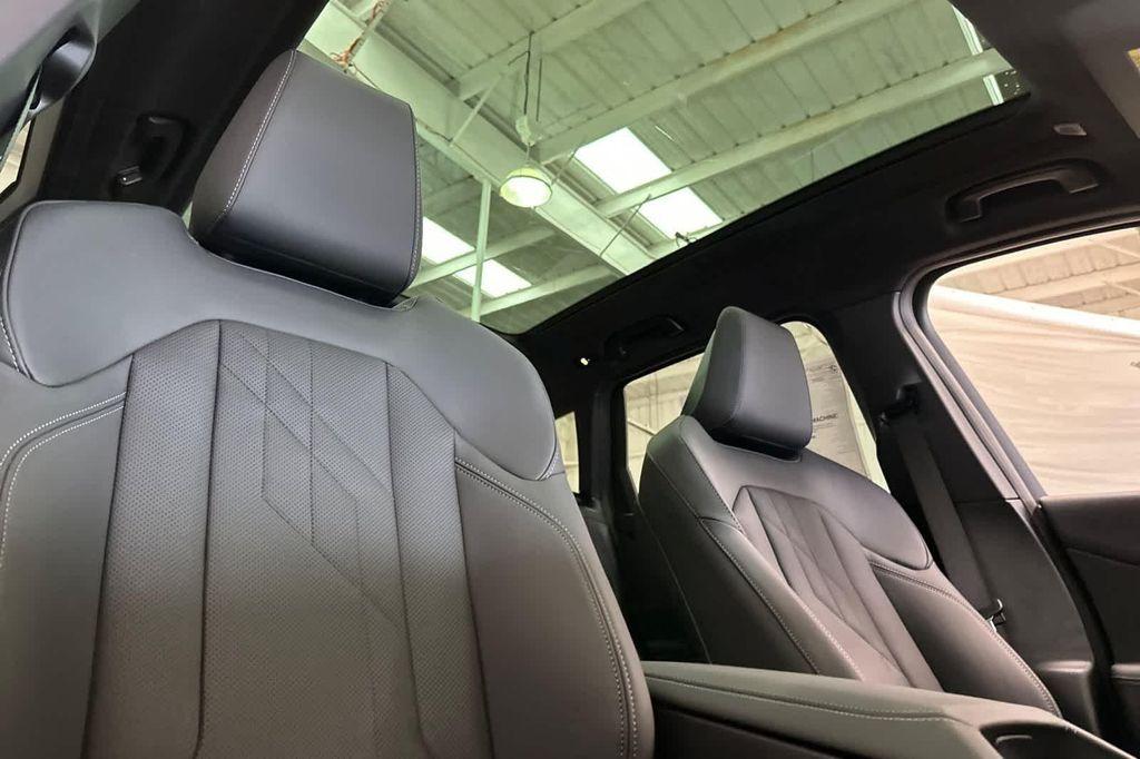 new 2025 BMW X3 car, priced at $57,285