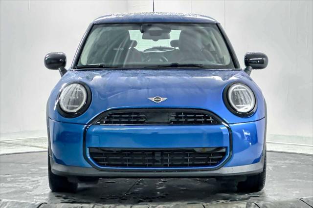 new 2025 MINI Hardtop car, priced at $34,180