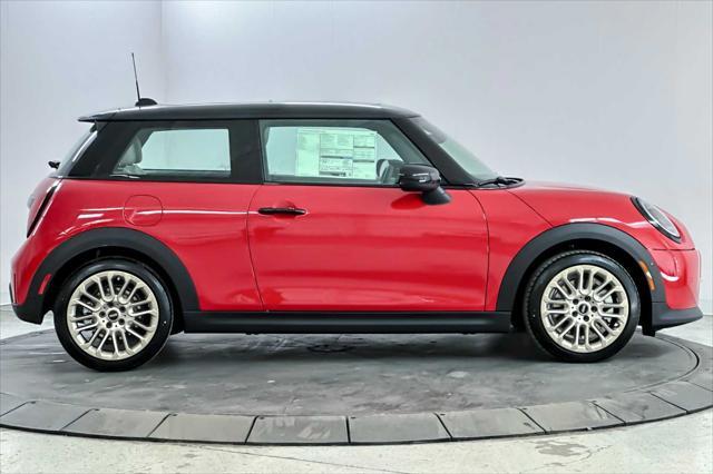 new 2025 MINI Hardtop car, priced at $32,430