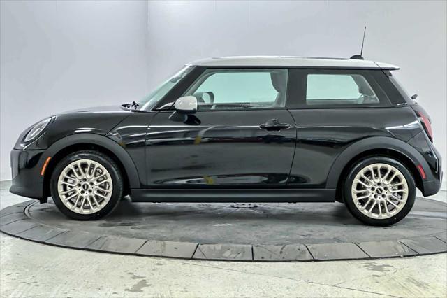 new 2025 MINI Hardtop car, priced at $32,430