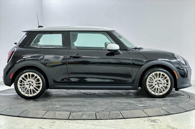 new 2025 MINI Hardtop car, priced at $32,430