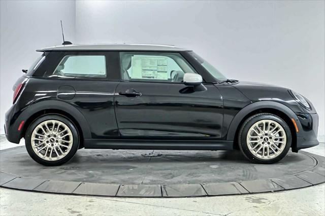 new 2025 MINI Hardtop car, priced at $32,430