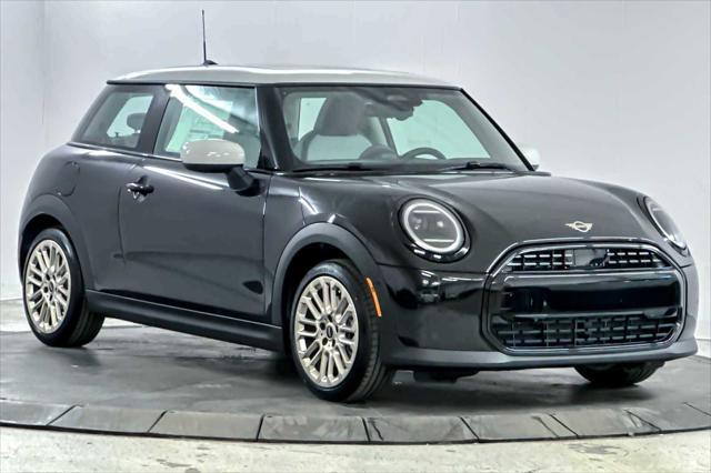 new 2025 MINI Hardtop car, priced at $32,430