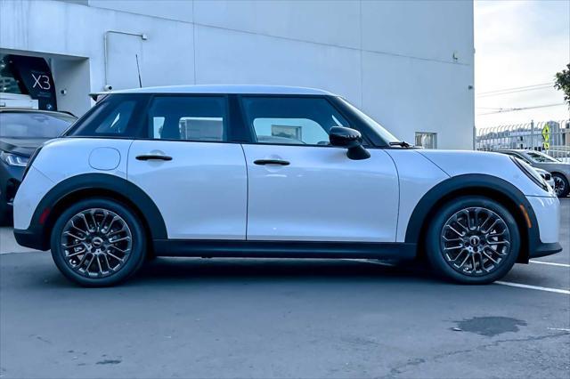 new 2025 MINI Hardtop car, priced at $39,130